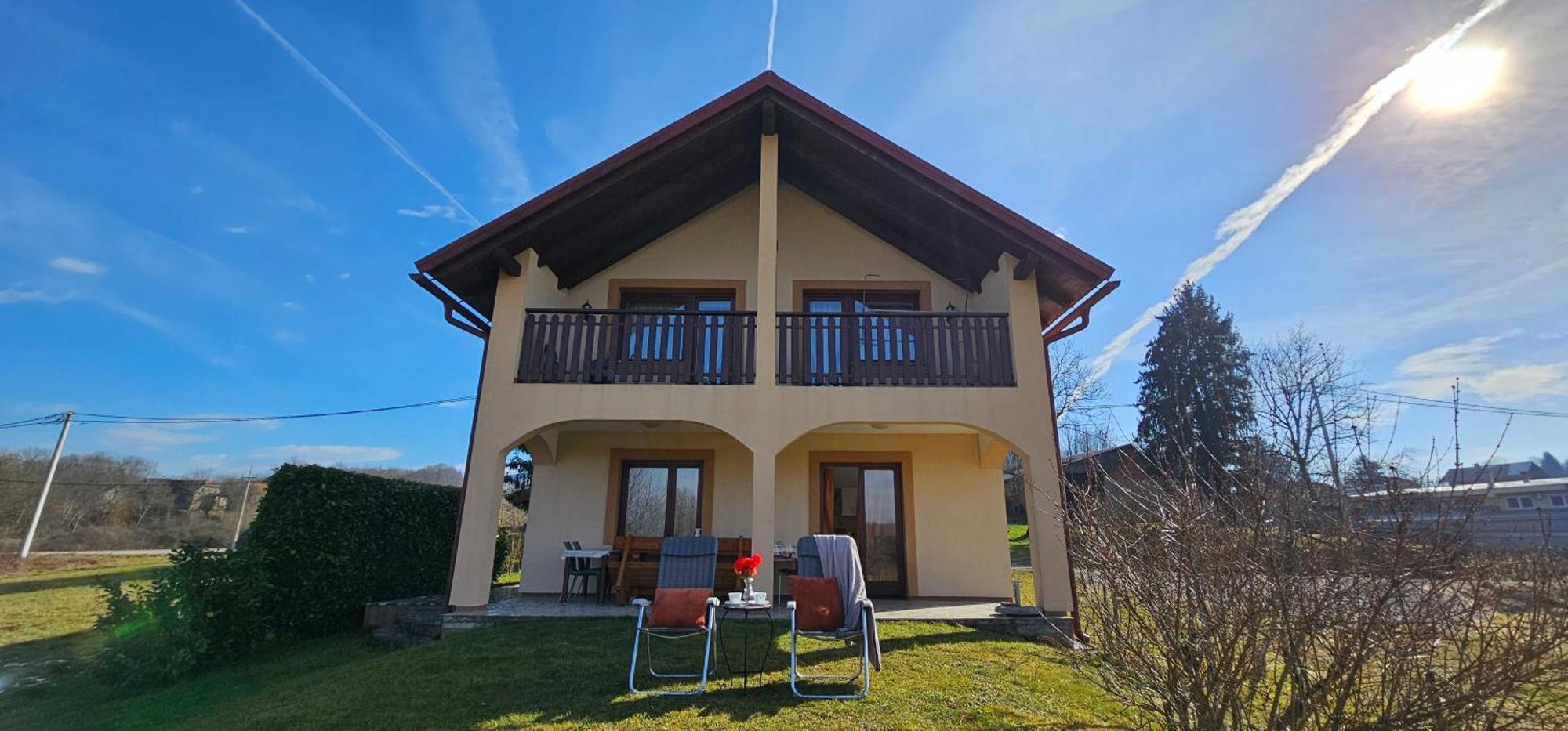 Holiday House And Apartments Vale Duga Resa Exterior photo